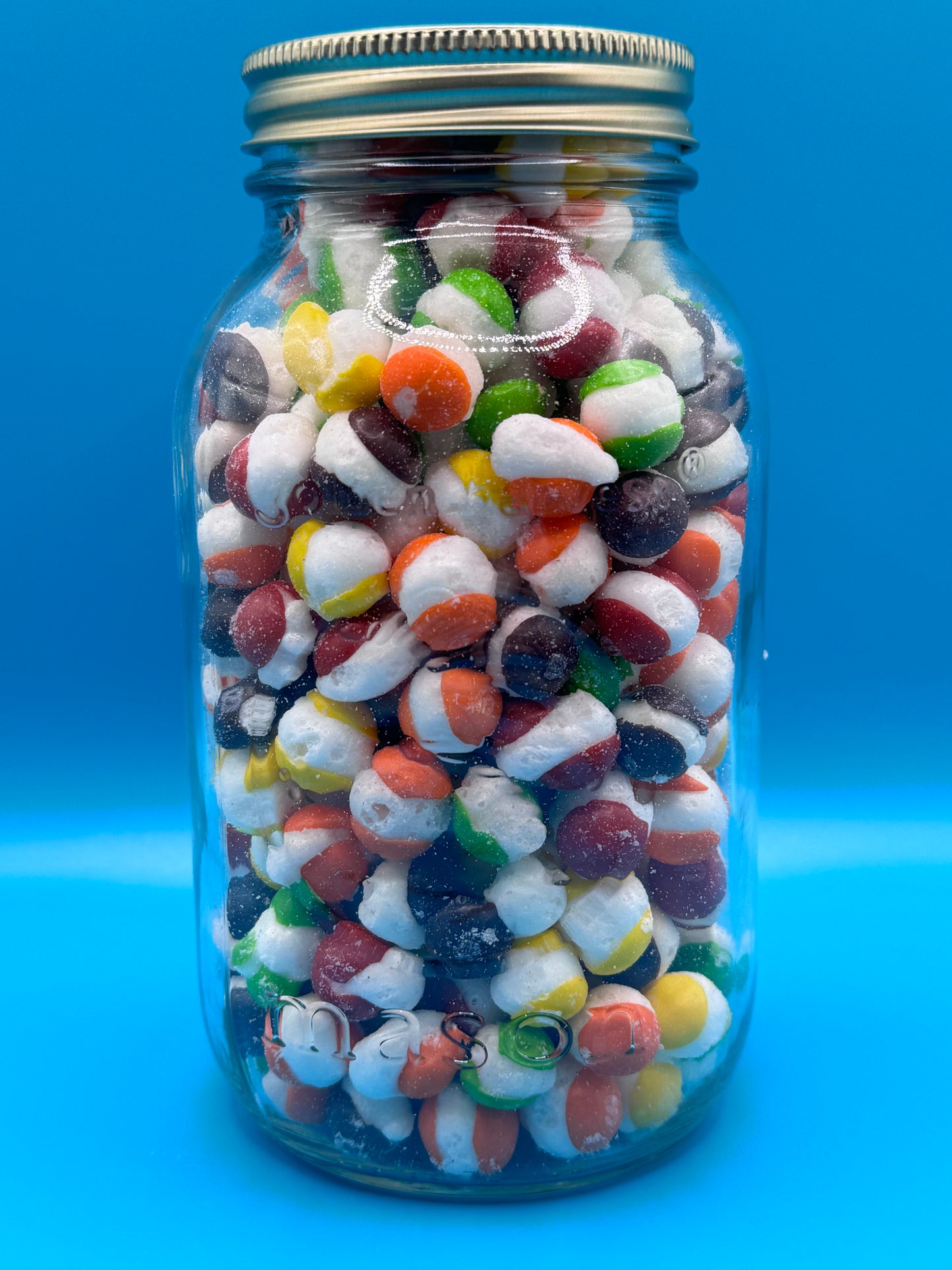 Freeze-dried rainbow candies, Large 1 L. Jar.