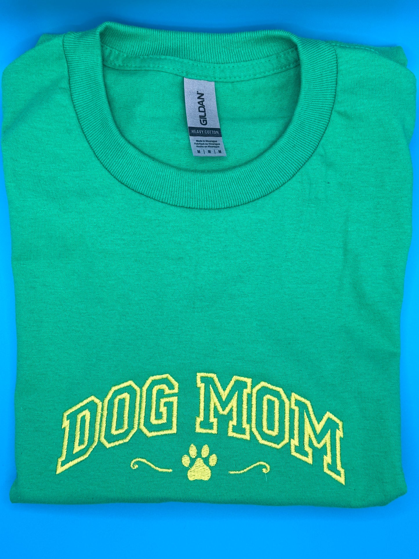 Dog Mom short-sleeve T-shirt